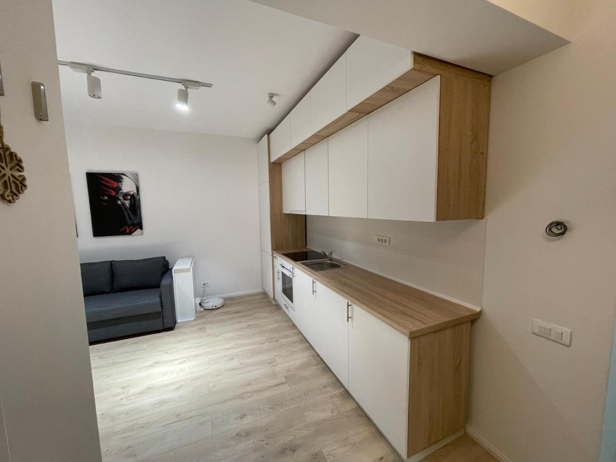 Treasure Luxury Apartment Palace Bukares Bagian luar foto